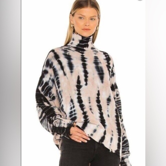 Young Fabulous & Broke Cameron Turtleneck Oversized Sweater Apricot Bamboo M/L - Picture 1 of 5